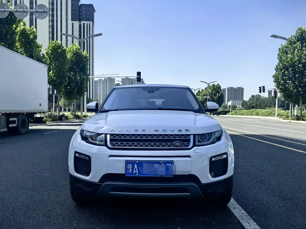 Land Rover Evoque 2018 — фото 2