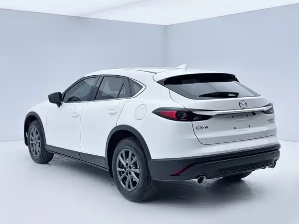 Mazda CX-4 2021