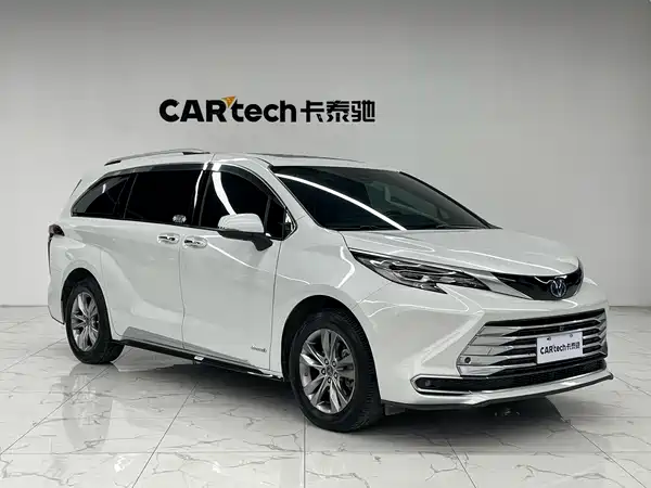 Toyota Sienna 2021
