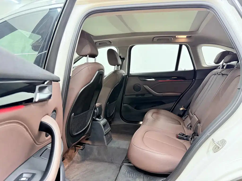 BMW X1 2020 — фото 17