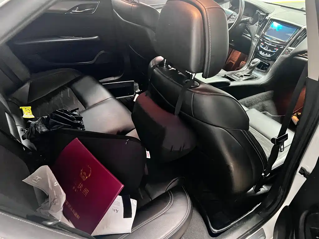 Cadillac ATS-L 2015 — фото 16