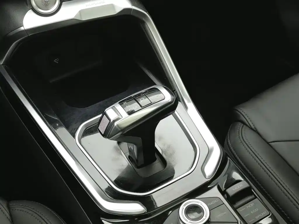 Haval H6 2017 — фото 13