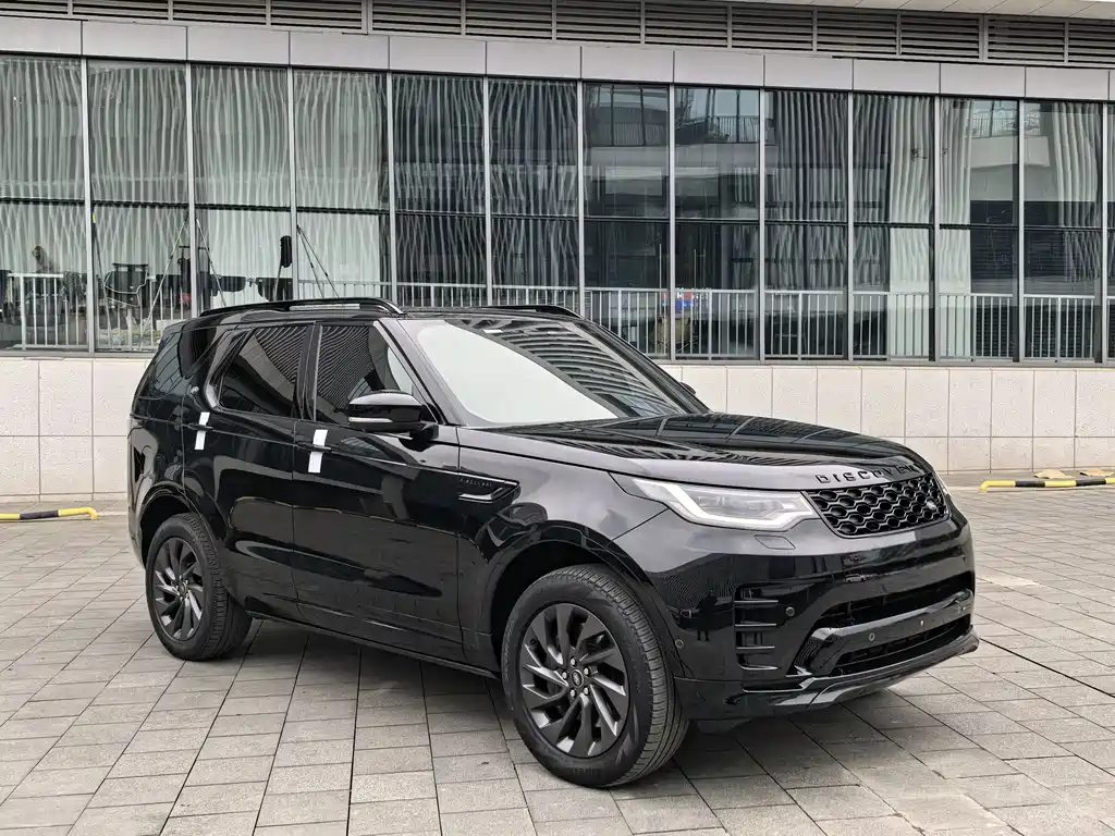 Land Rover Discovery 2023
