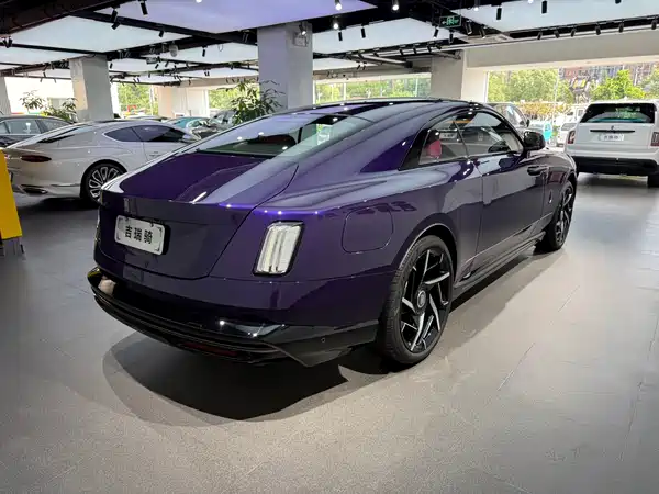 Rolls-Royce The Shining 2025