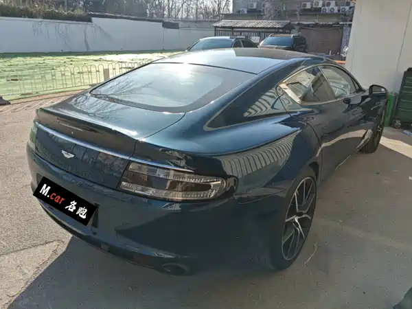 Aston Martin Rapide 2017