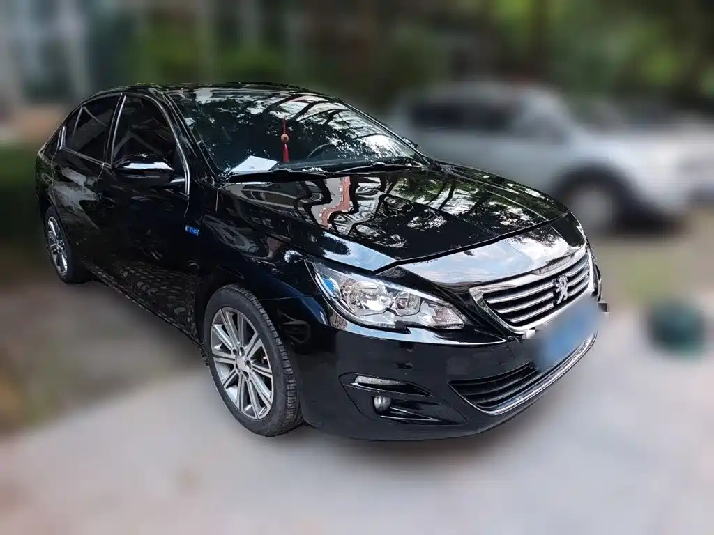 Peugeot 408 2017 — фото 3