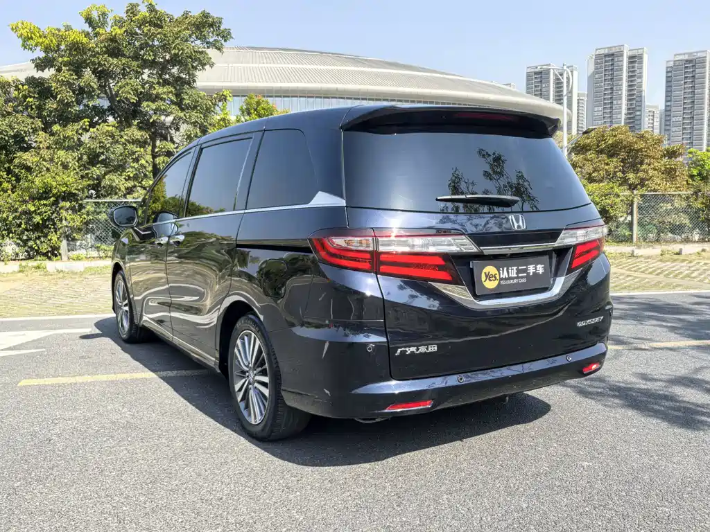 Honda Odyssey 2018 — фото 5