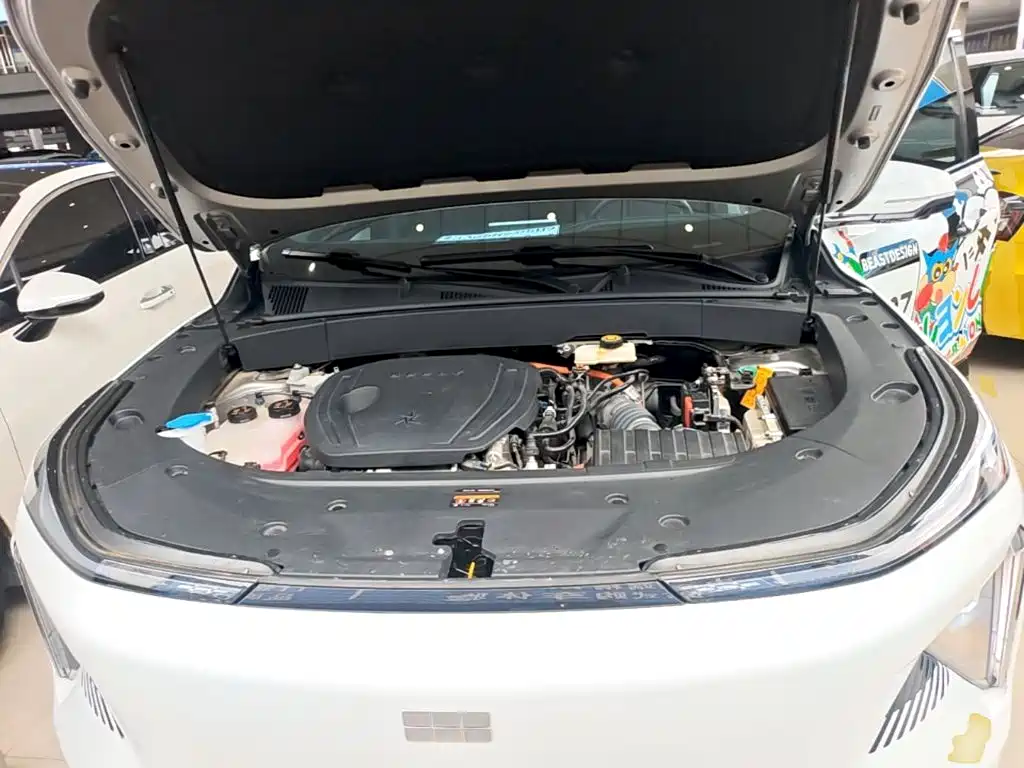 Geely Galaxy L7 2023 — фото 20