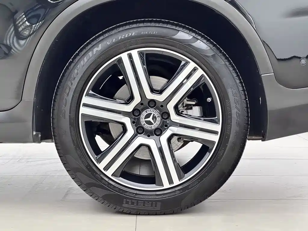 Mercedes-Benz GLC Coupe 2022 — фото 14