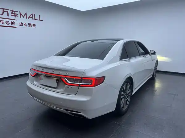 Lincoln Continental 2018
