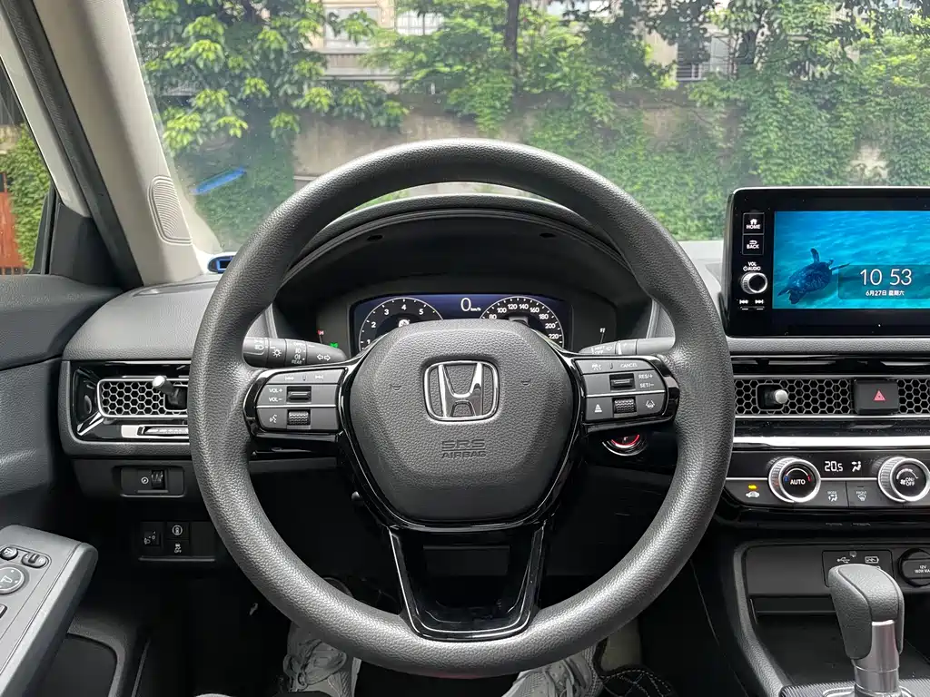 Honda Civic 2024 — фото 15