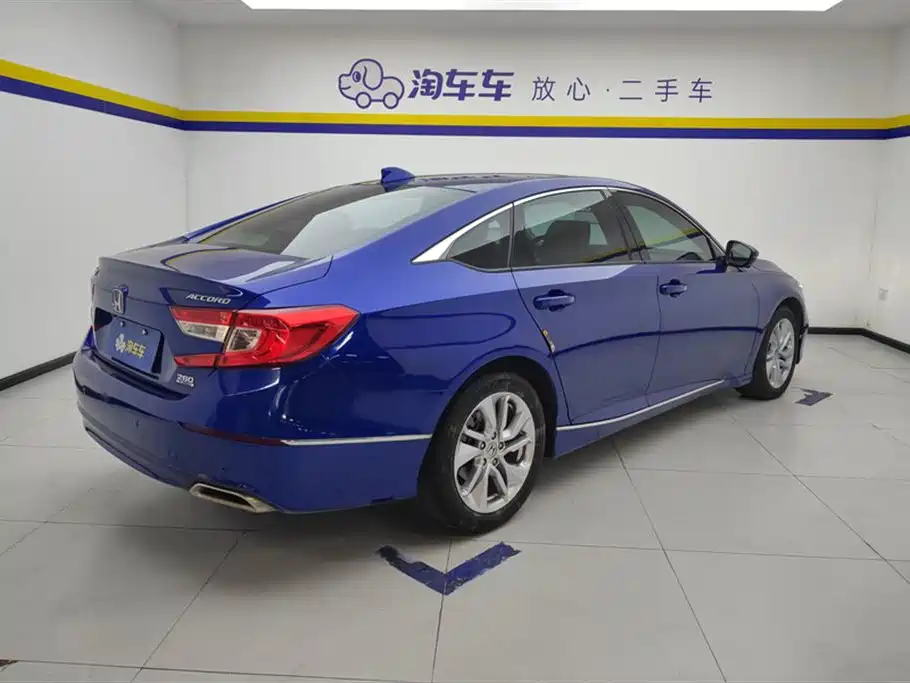 Honda Accord 2019 — фото 3