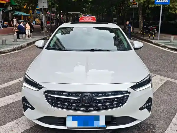 Buick Regal 2023
