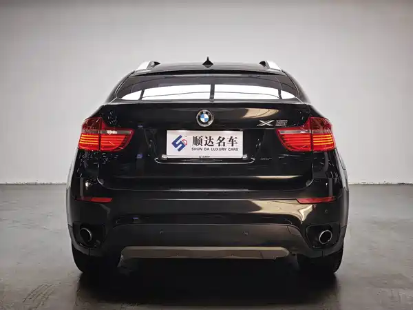 BMW X6 2012