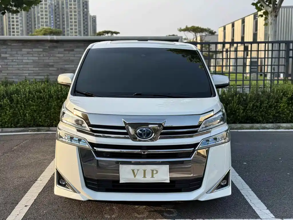 Toyota Vellfire 2021 — фото 2