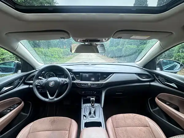 Buick Regal 2020