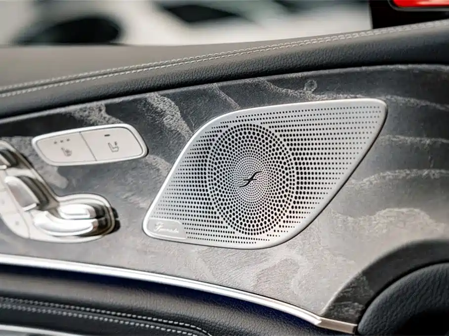Mercedes-Benz CLS 2020 — фото 19