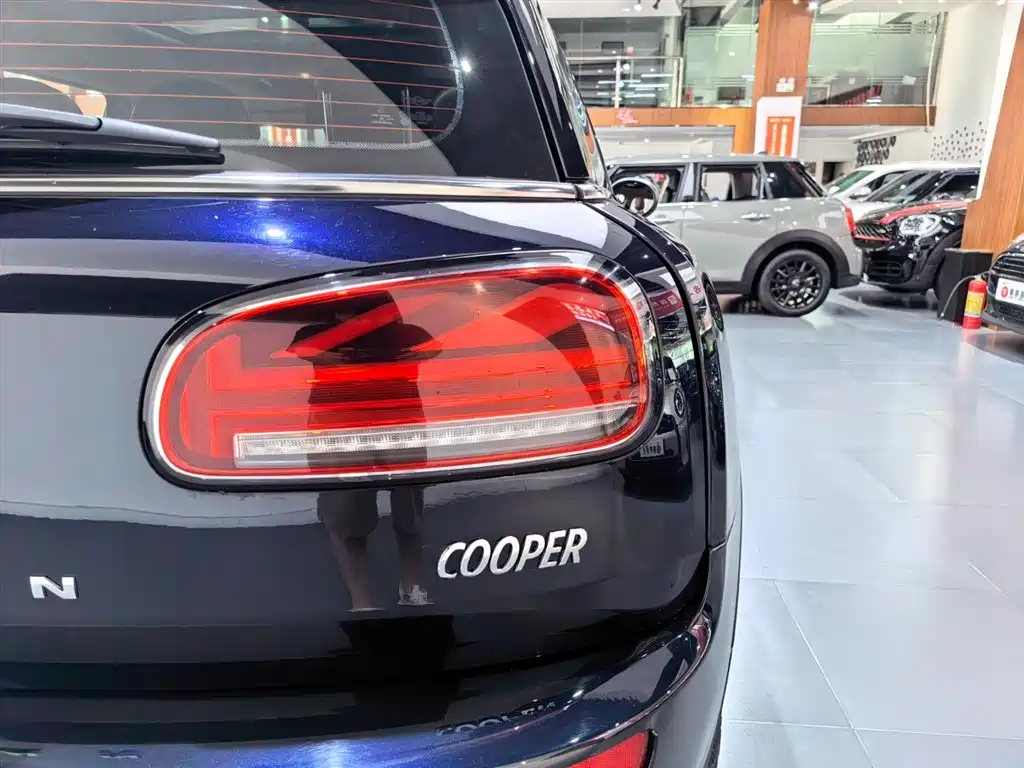 MINI Clubman 2022 — фото 21