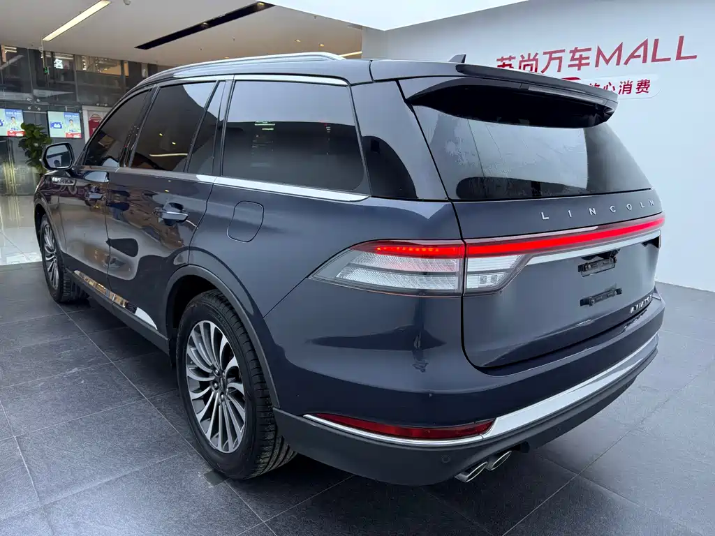 Lincoln Aviator 2021 — фото 14