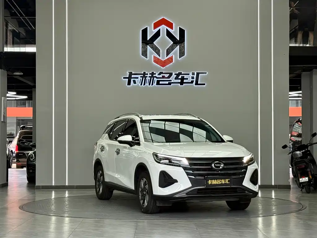 GAC Trumpchi GS4 2023 — фото 4