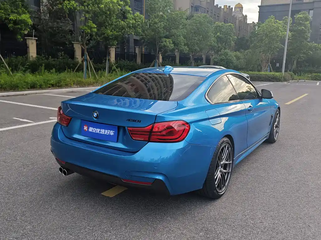 BMW 4 Series 2017 — фото 10