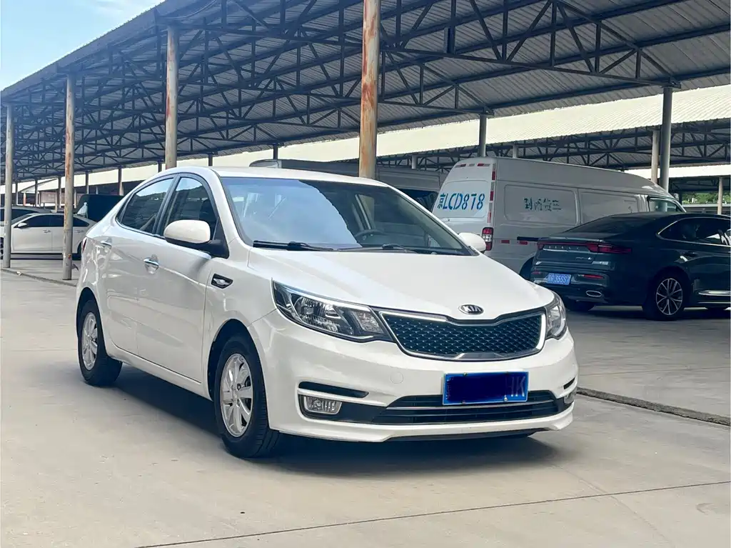 Kia K2 2015