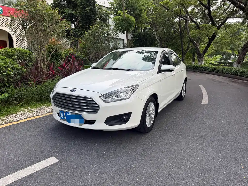 Ford Escort 2018