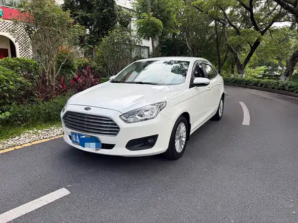 Ford Escort 2018