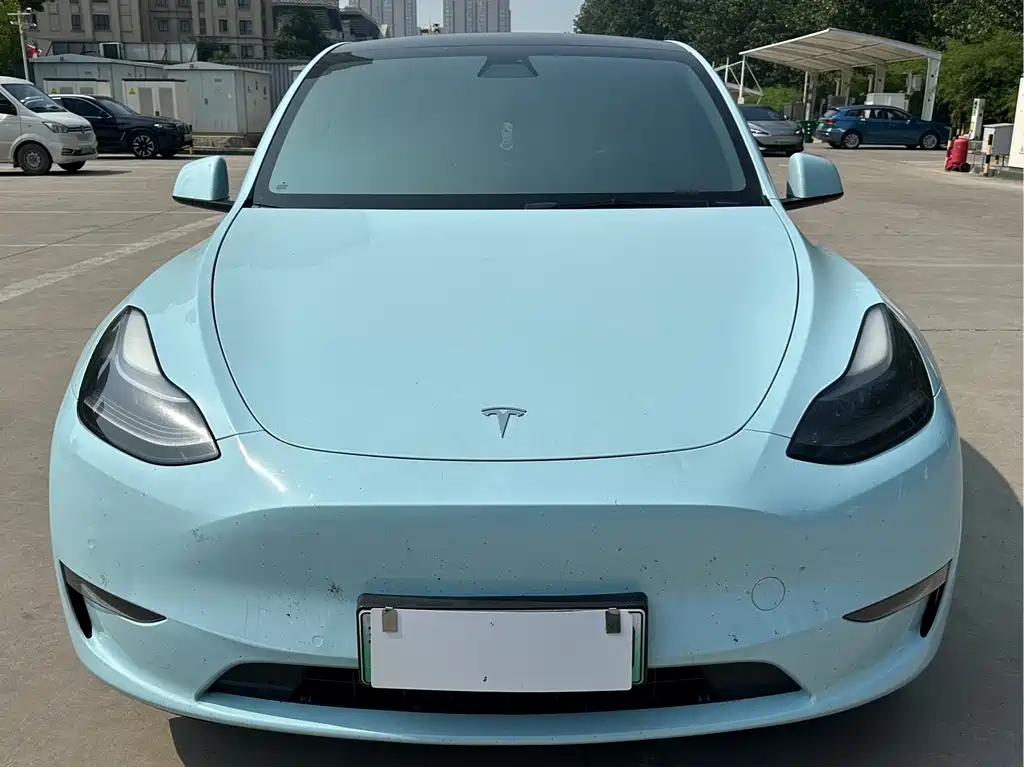 Tesla Model Y 2022