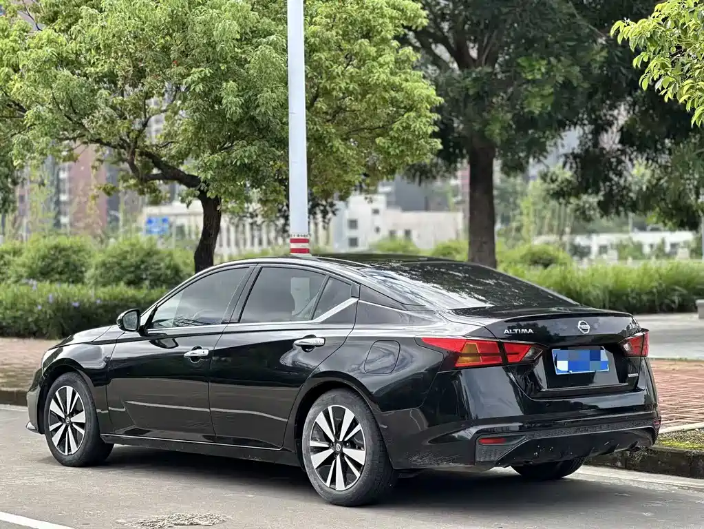 Nissan Teana 2021 — фото 8