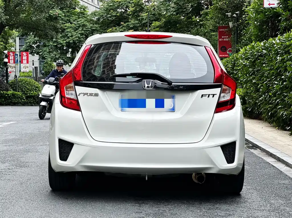 Honda Fit 2017 — фото 4