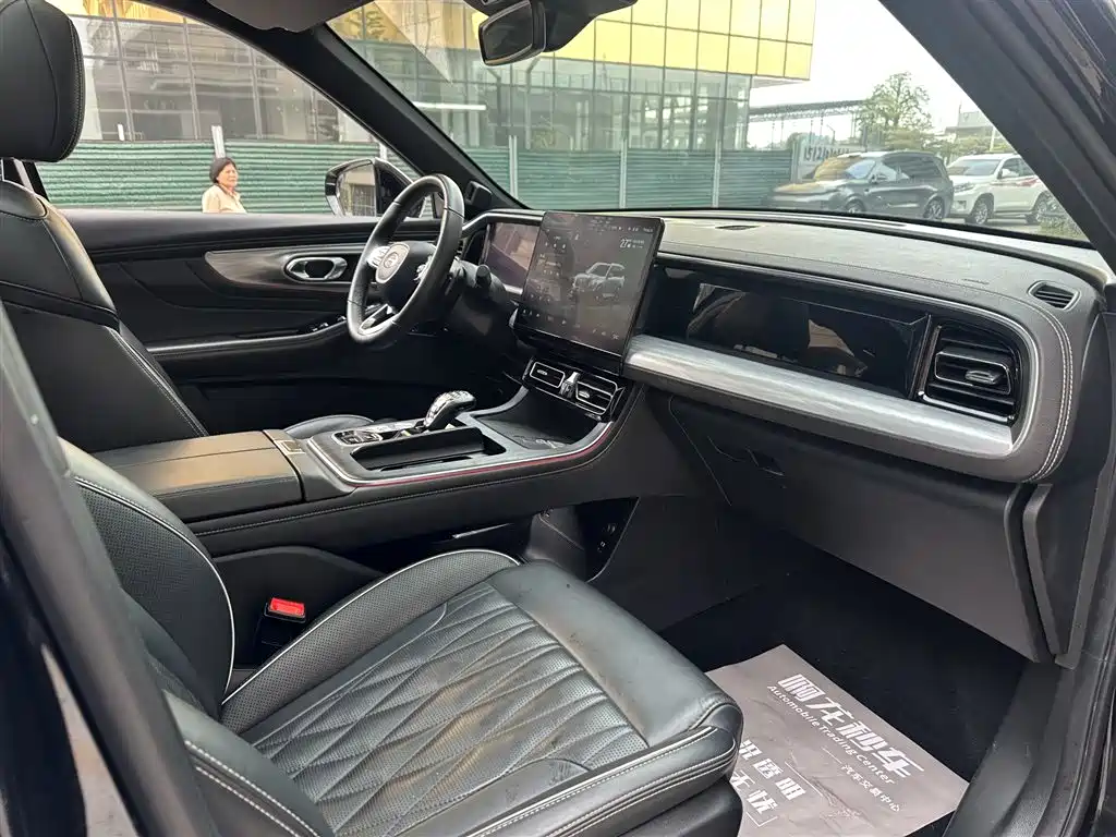 GAC Motor Trumpchi GS8 2022 — фото 24
