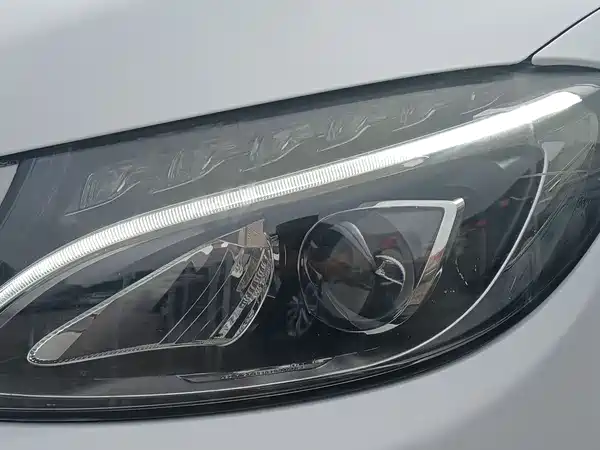 Mercedes-Benz C-Class 2017