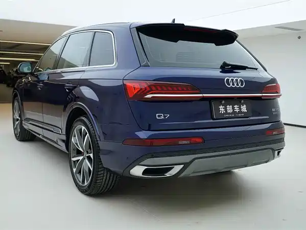 Audi Q7 2021