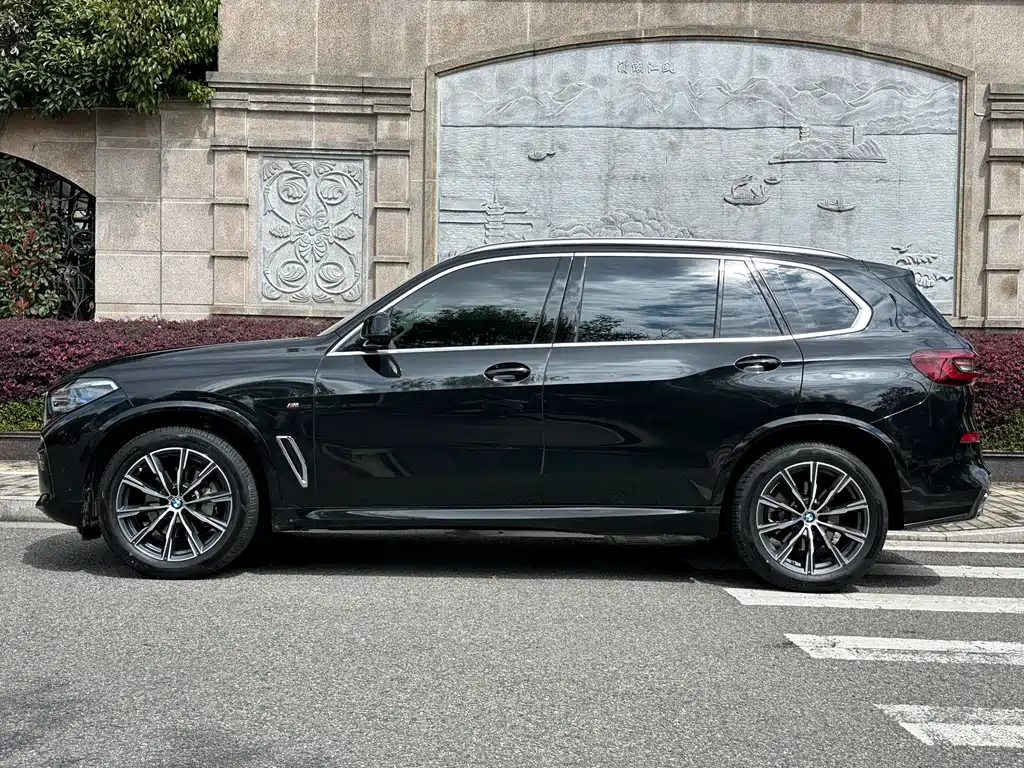 BMW X5 2023 — фото 3