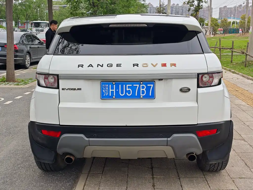 Land Rover Evoque 2014 — фото 8