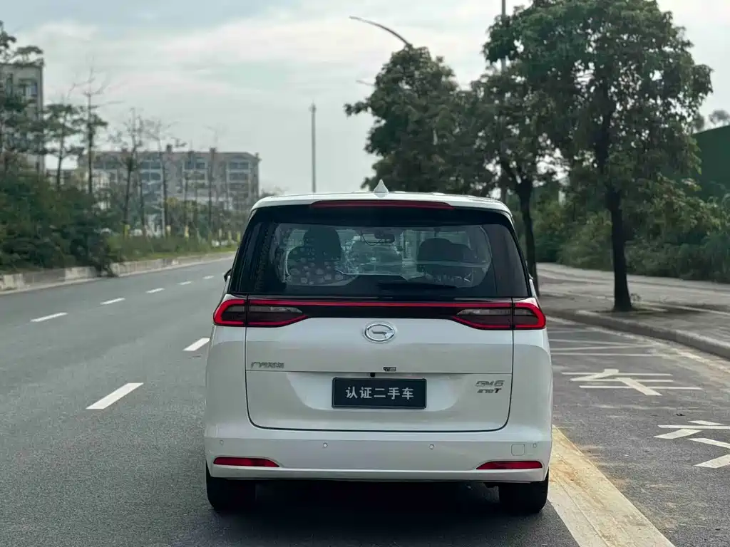 GAC Motor Trumpchi M6 2020 — фото 8