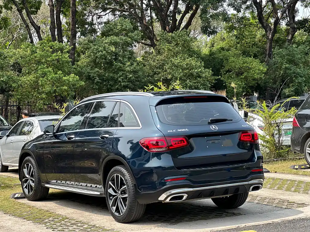 Mercedes-Benz GLC 2020 — фото 13