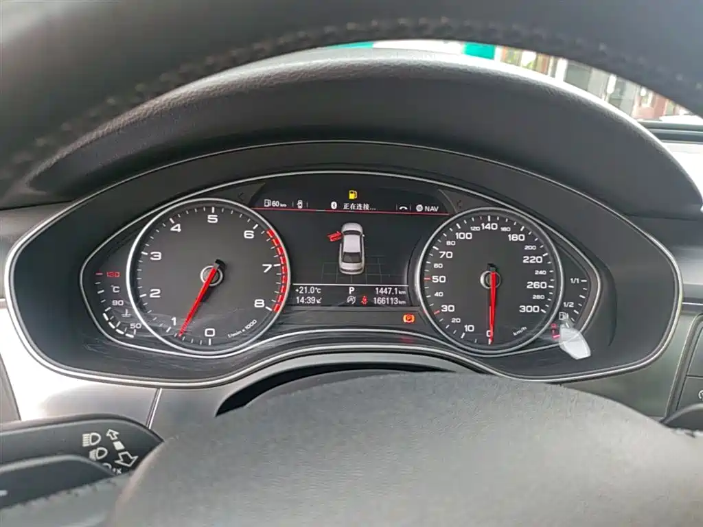 Audi A6L 2015 — фото 12