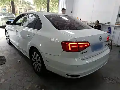 Volkswagen Sagitar 2017