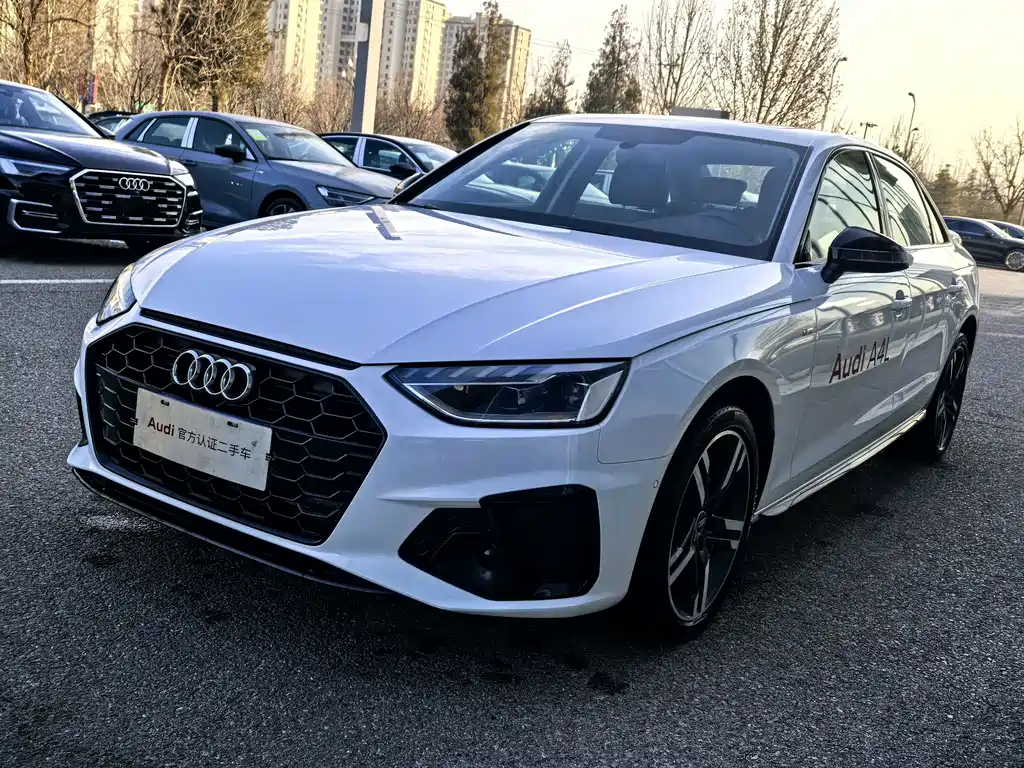 Audi A4L 2023