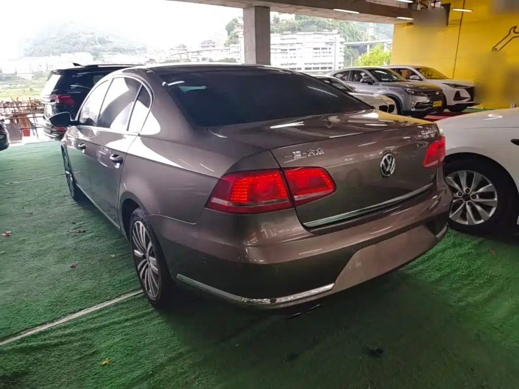 Volkswagen Magotan 2014