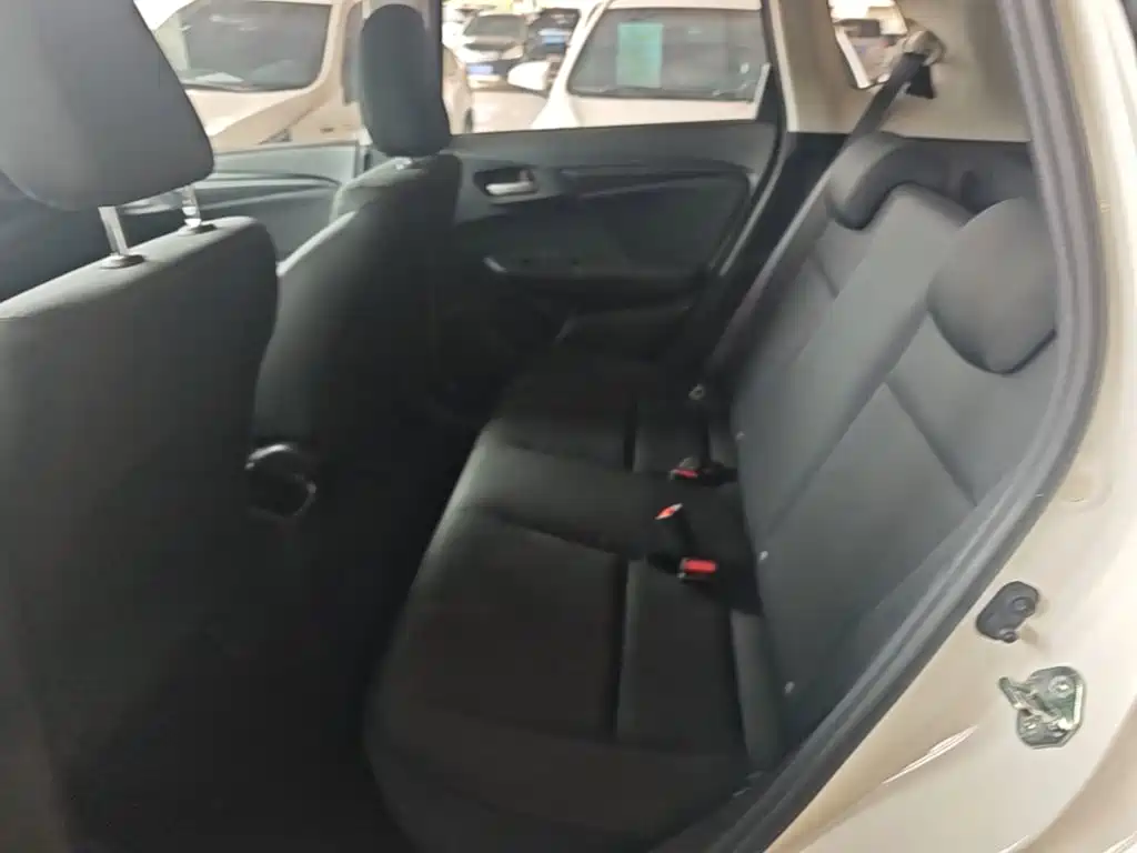 Honda Fit 2014 — фото 17