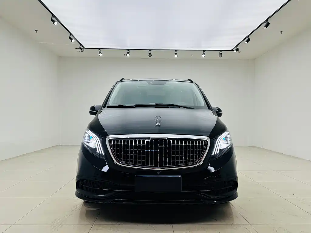 Mercedes-Benz V-Class 2016