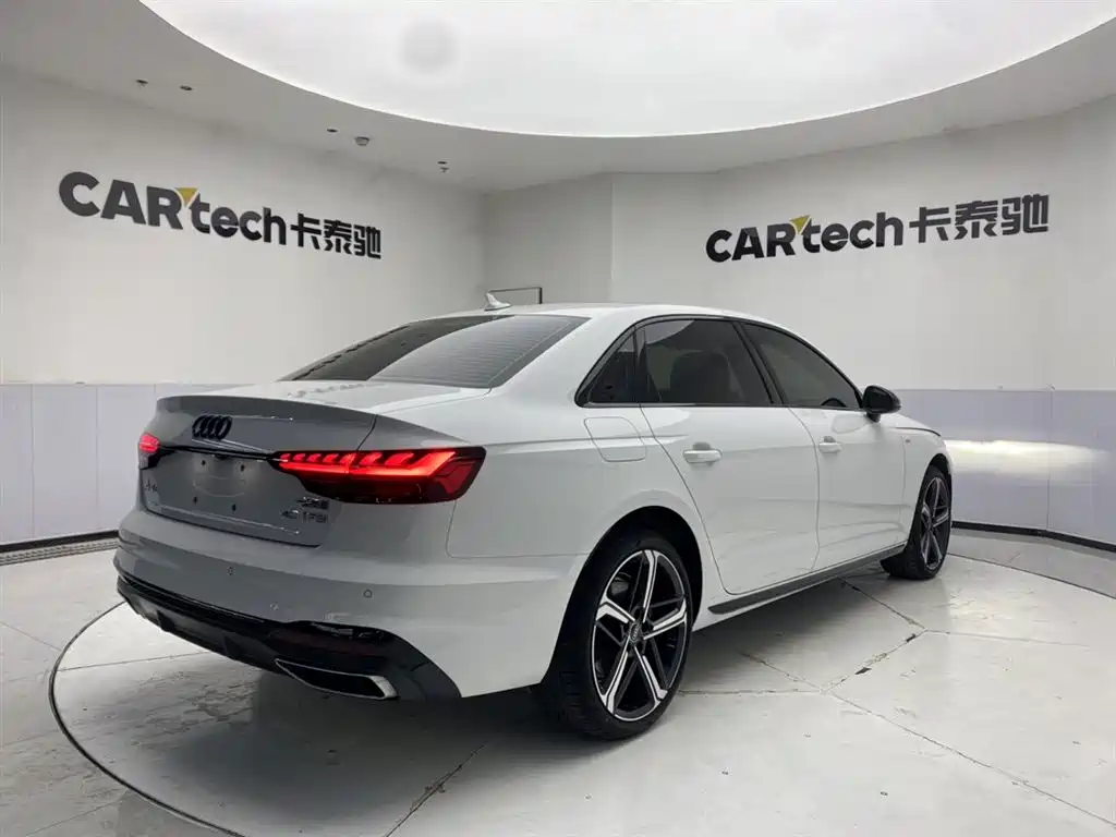 Audi A4L 2025