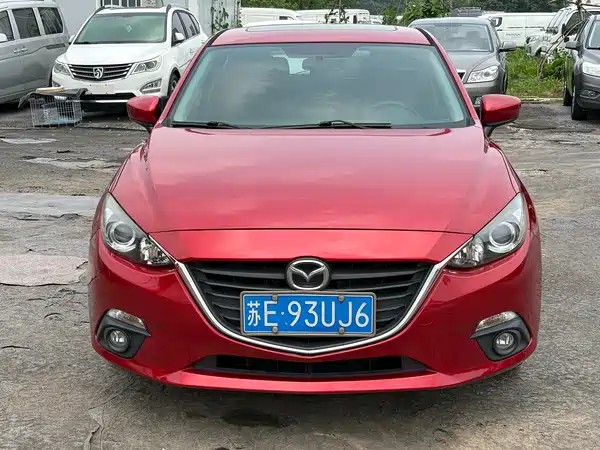 Mazda 3 Axela 2016