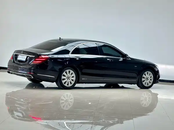 Mercedes-Benz S-Class 2018