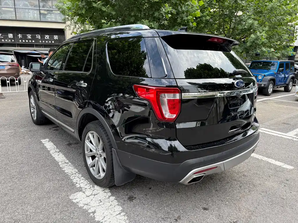 Ford Explorer 2017