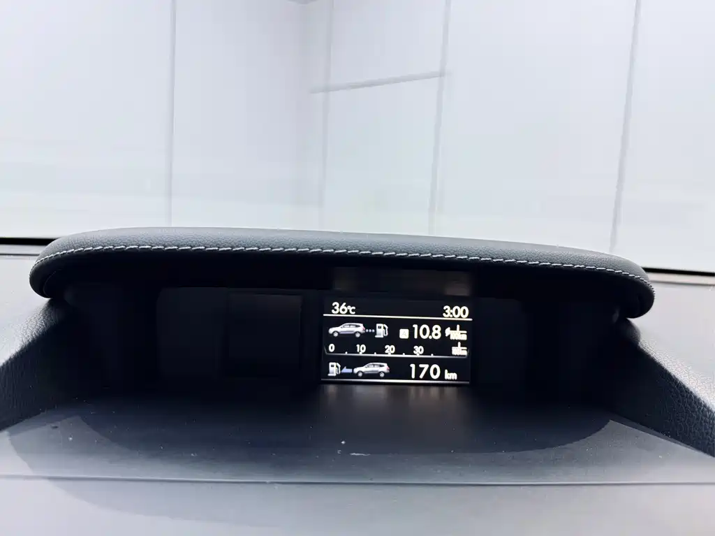 Subaru Forester 2018 — фото 26