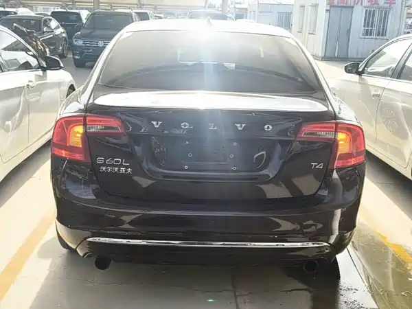 Volvo S60 2018